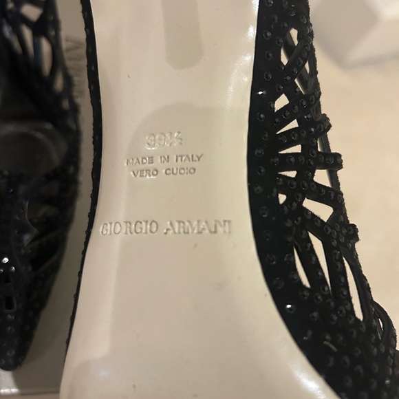 GIORGIO ARMANI BLACK LASERCUT CRYSTAL ENCRUSTED PUMPS HEELS SZ 39.5 worn 1x - Picture 7 of 7